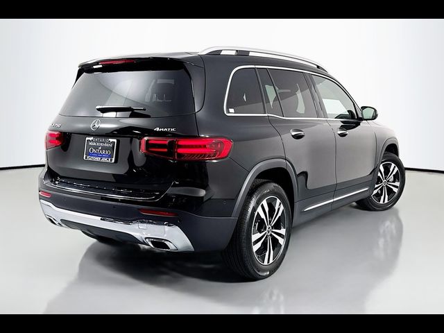 2025 Mercedes-Benz GLB 250