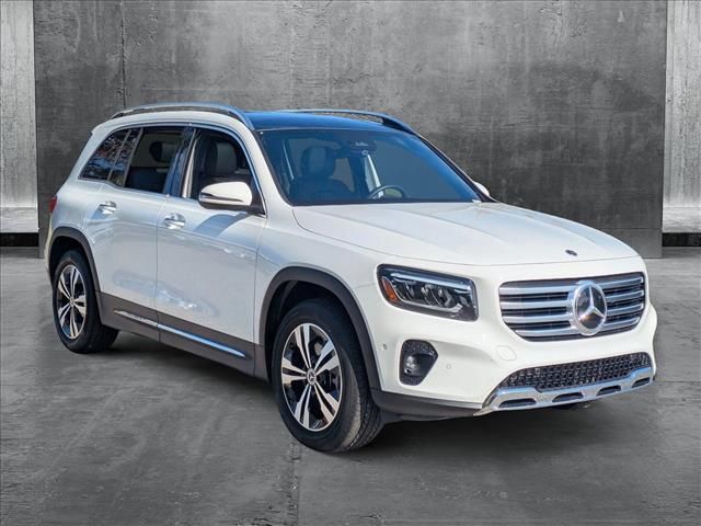 2025 Mercedes-Benz GLB 250