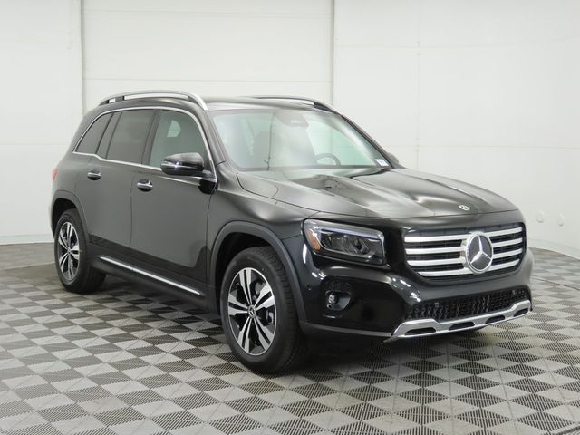 2025 Mercedes-Benz GLB 250