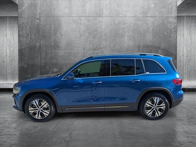 2025 Mercedes-Benz GLB 250