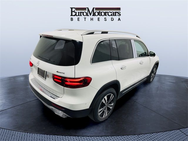 2025 Mercedes-Benz GLB 250