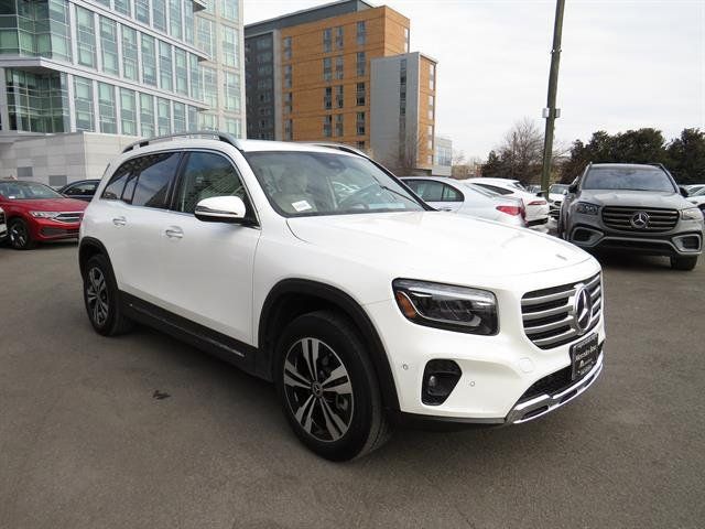 2025 Mercedes-Benz GLB 250