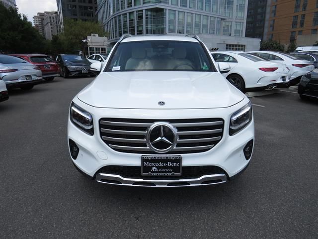 2025 Mercedes-Benz GLB 250