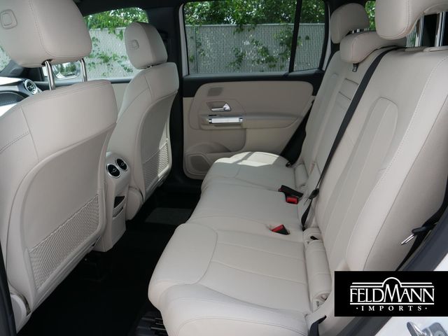 2025 Mercedes-Benz GLB 250