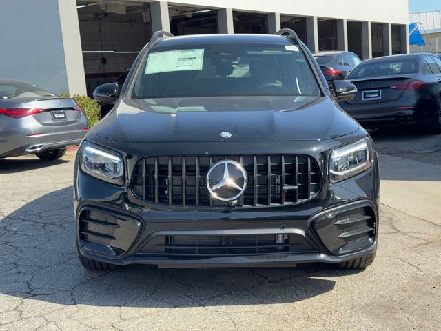 2025 Mercedes-Benz GLB AMG 35