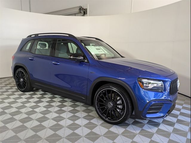 2025 Mercedes-Benz GLB AMG 35