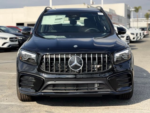 2025 Mercedes-Benz GLB AMG 35