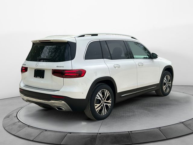 2025 Mercedes-Benz GLB 250