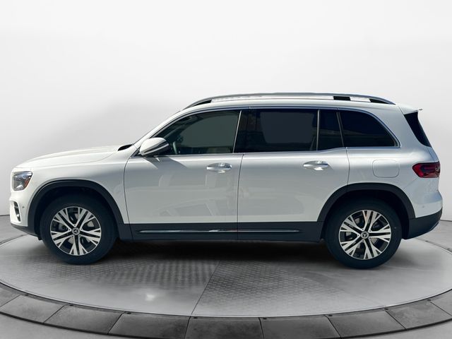 2025 Mercedes-Benz GLB 250