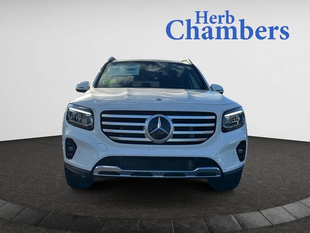 2025 Mercedes-Benz GLB 250