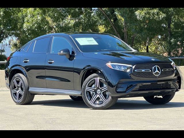 2025 Mercedes-Benz GLC 300