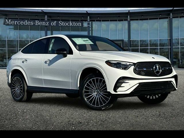 2025 Mercedes-Benz GLC 300