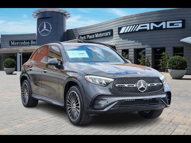 2025 Mercedes-Benz GLC 300