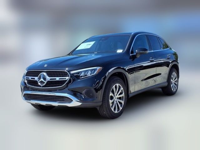 2025 Mercedes-Benz GLC 300