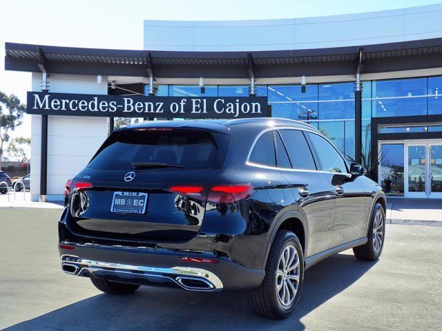 2025 Mercedes-Benz GLC 300