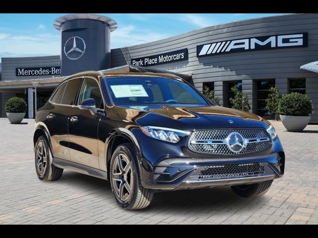 2025 Mercedes-Benz GLC 300