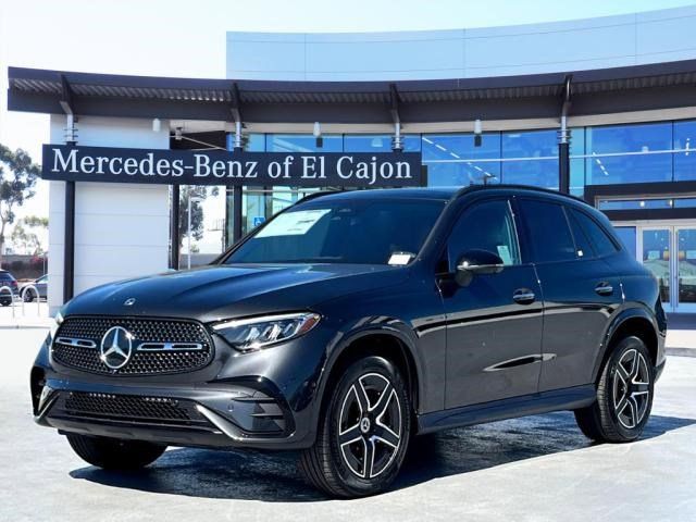 2025 Mercedes-Benz GLC 300