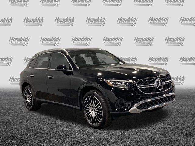 2025 Mercedes-Benz GLC 300