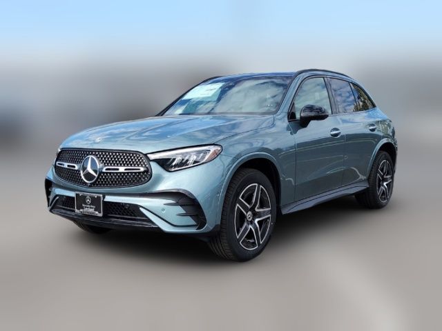 2025 Mercedes-Benz GLC 300