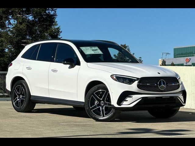 2025 Mercedes-Benz GLC 300