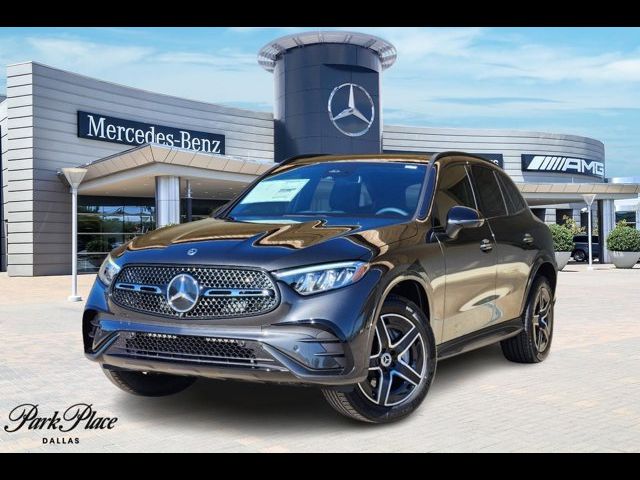 2025 Mercedes-Benz GLC 300