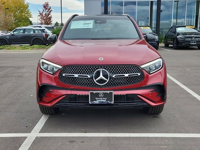 2025 Mercedes-Benz GLC 300