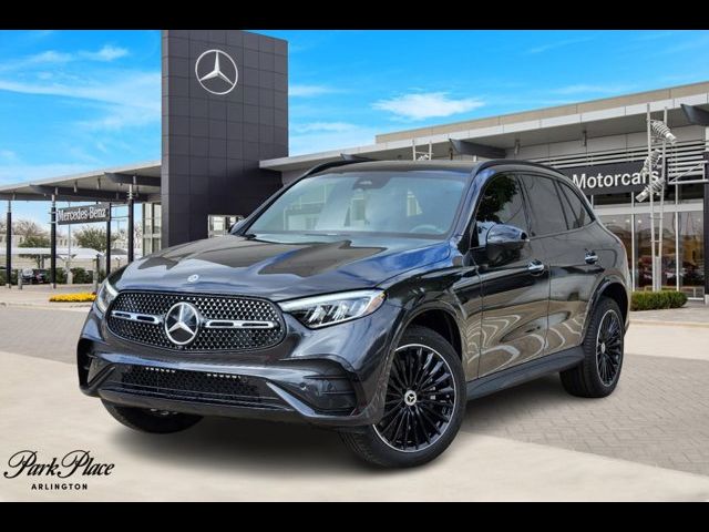 2025 Mercedes-Benz GLC 300