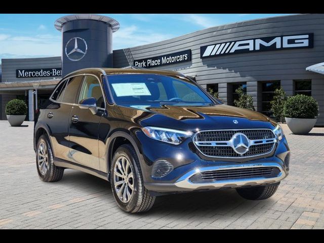 2025 Mercedes-Benz GLC 300