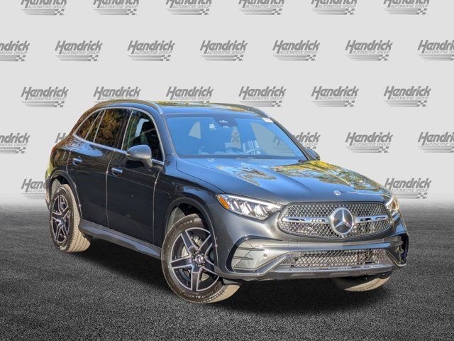 2025 Mercedes-Benz GLC 300