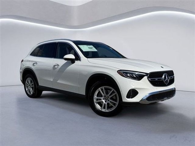 2025 Mercedes-Benz GLC 300