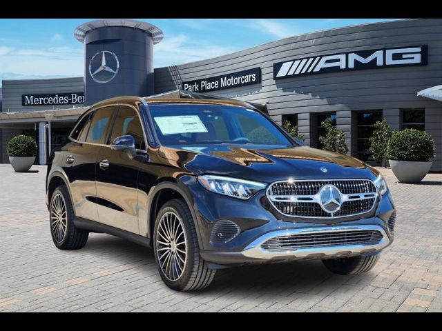 2025 Mercedes-Benz GLC 300