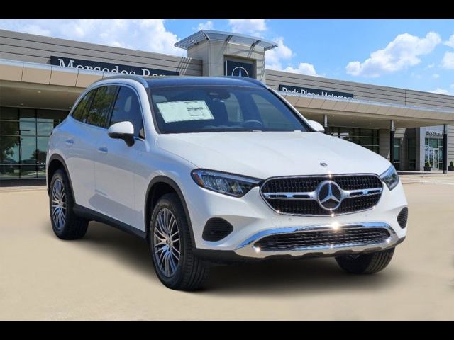 2025 Mercedes-Benz GLC 300