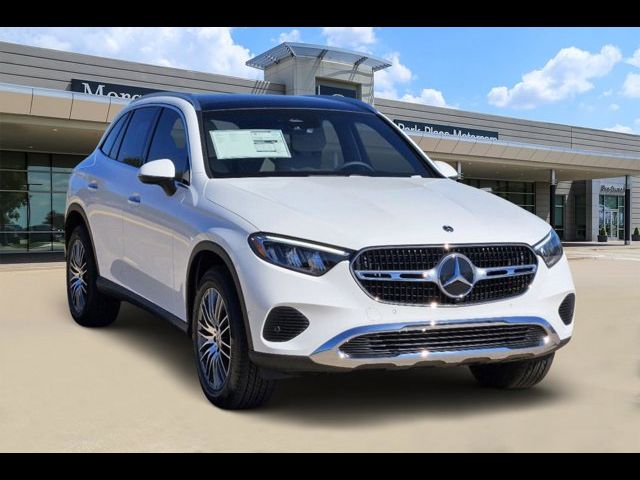 2025 Mercedes-Benz GLC 300