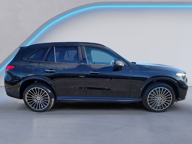 2025 Mercedes-Benz GLC 300