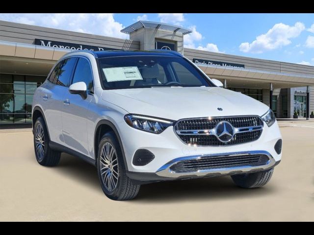 2025 Mercedes-Benz GLC 300