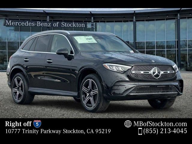 2025 Mercedes-Benz GLC 300