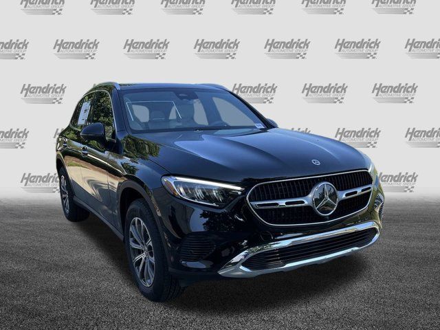 2025 Mercedes-Benz GLC 300