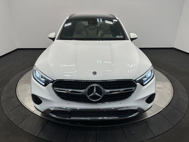 2025 Mercedes-Benz GLC 300