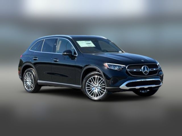 2025 Mercedes-Benz GLC 300