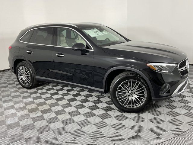 2025 Mercedes-Benz GLC 300