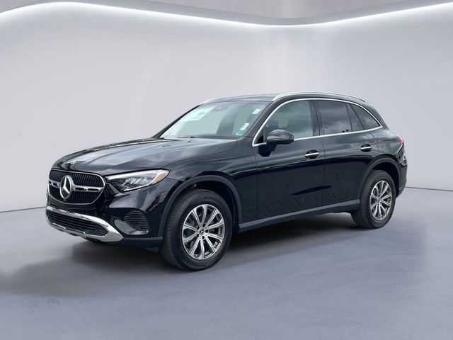 2025 Mercedes-Benz GLC 300