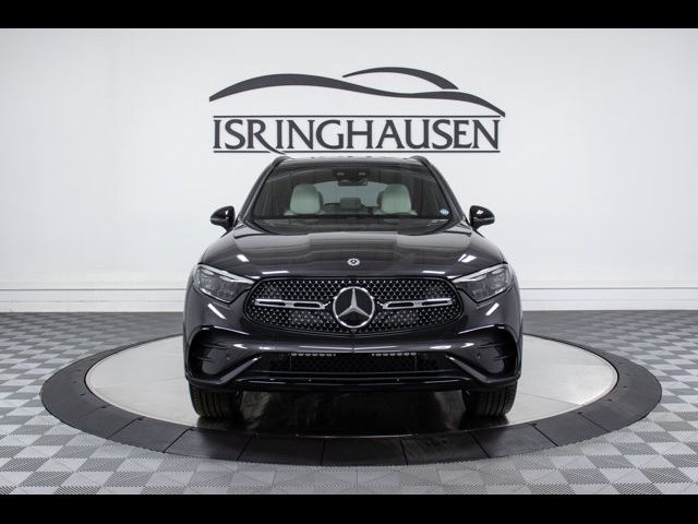 2025 Mercedes-Benz GLC 300