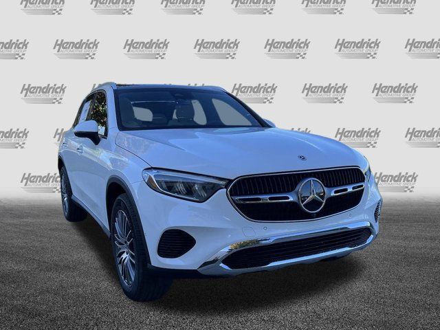 2025 Mercedes-Benz GLC 300