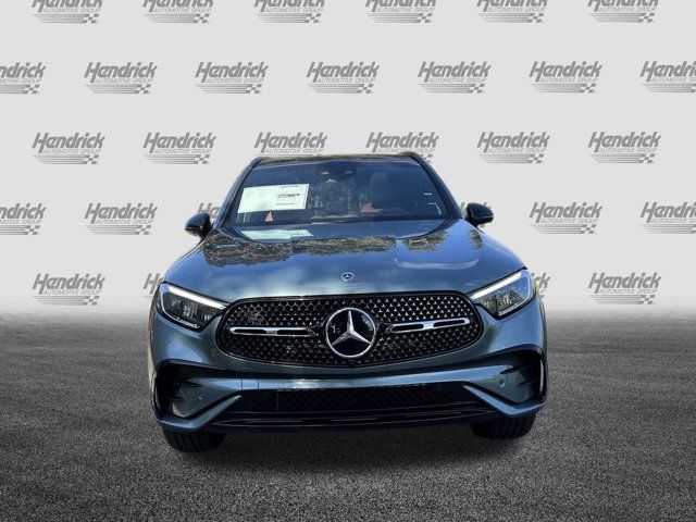 2025 Mercedes-Benz GLC 300