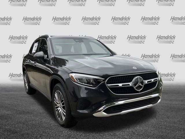 2025 Mercedes-Benz GLC 300