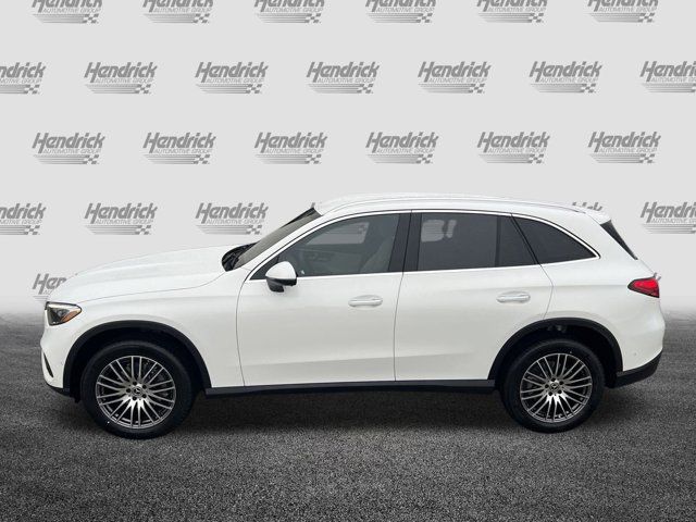 2025 Mercedes-Benz GLC 300