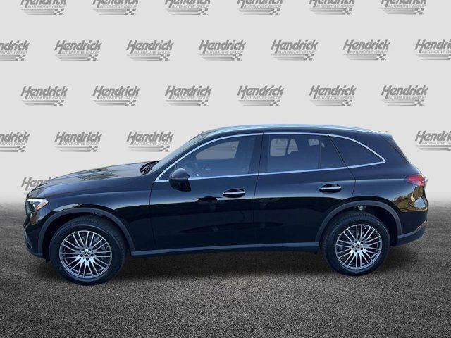 2025 Mercedes-Benz GLC 300