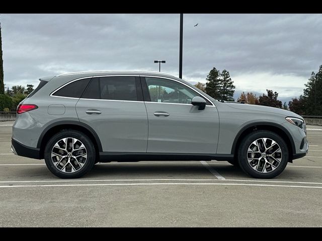 2025 Mercedes-Benz GLC 350e