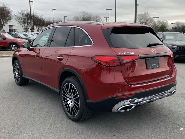 2025 Mercedes-Benz GLC 300