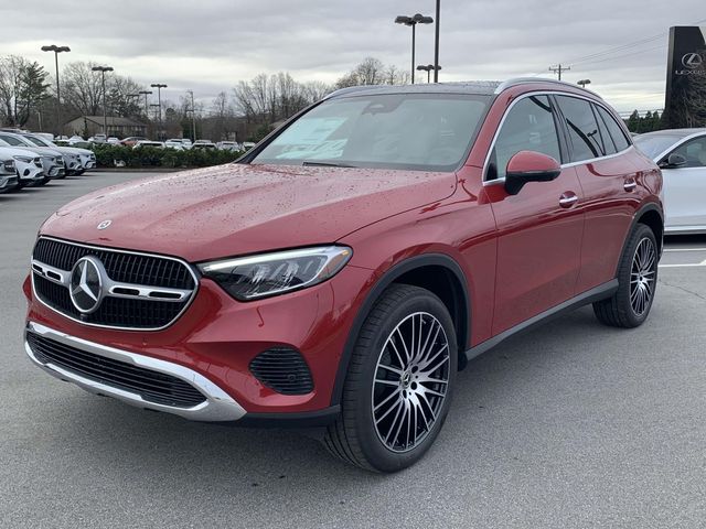 2025 Mercedes-Benz GLC 300